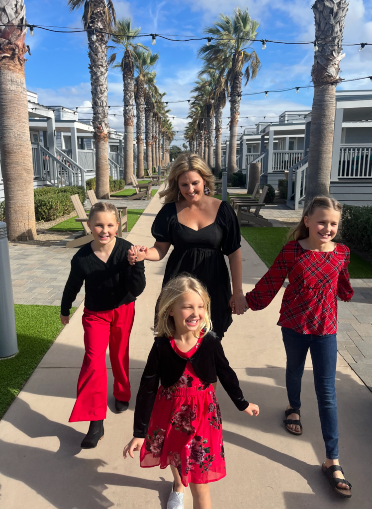 Lisa with her three beautiful daughters.